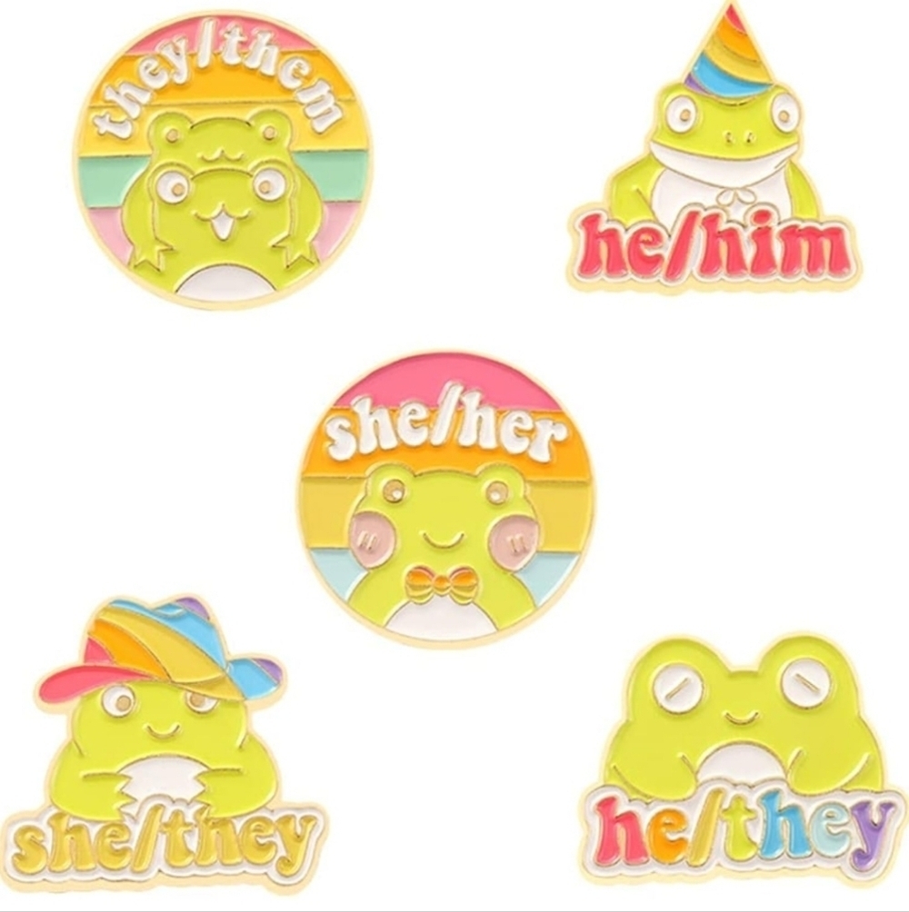 Frog Pronoun Pins Set